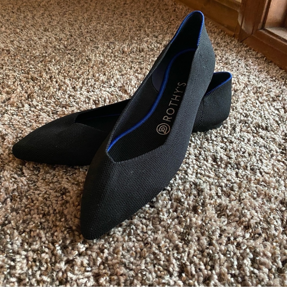 Rothy’s The Point Flat Black
